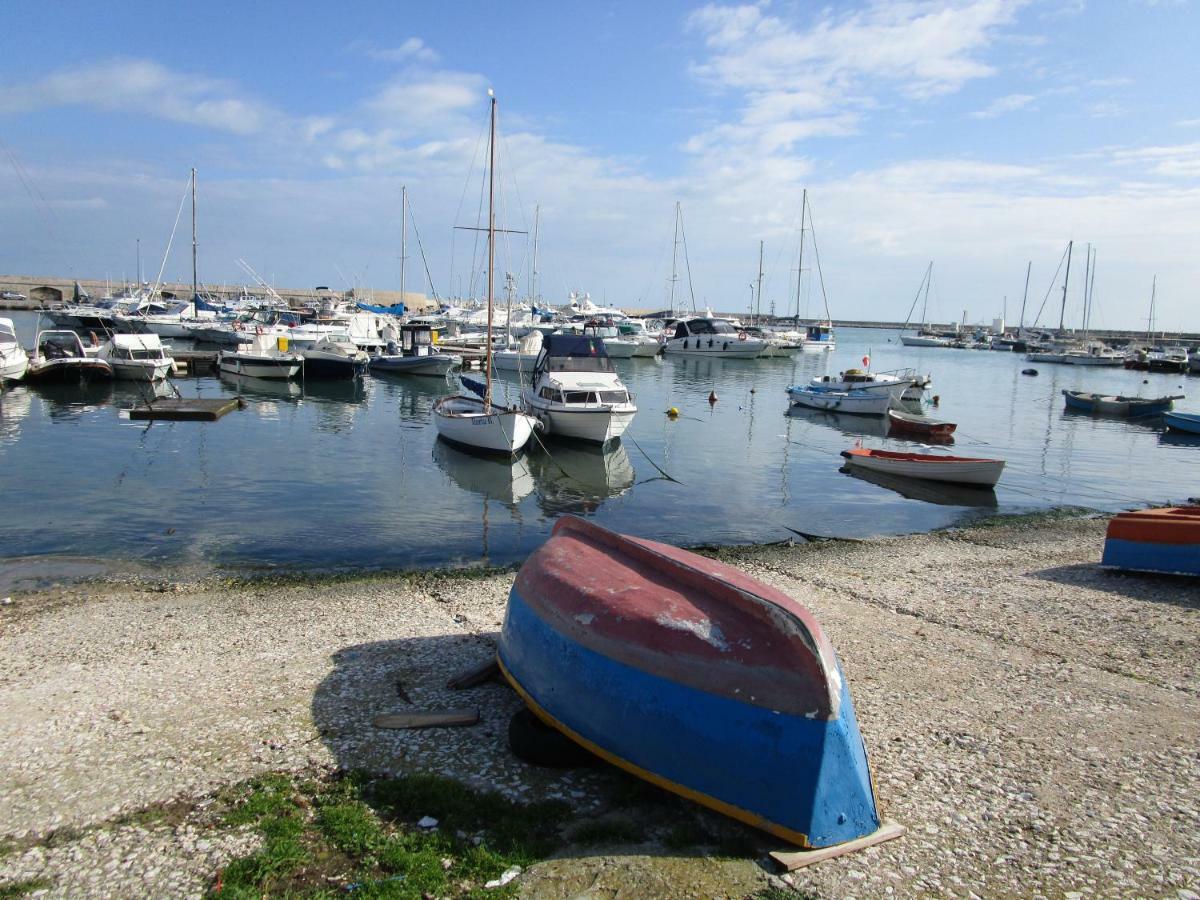 Masseria Due Torri Monopoli Szoba fotó